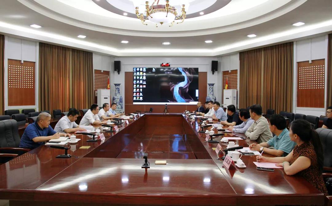 呂濤書記會見潤發集團、遠洋生態主要領導，三方初步達成了進一步投資歷城的多個合作項目